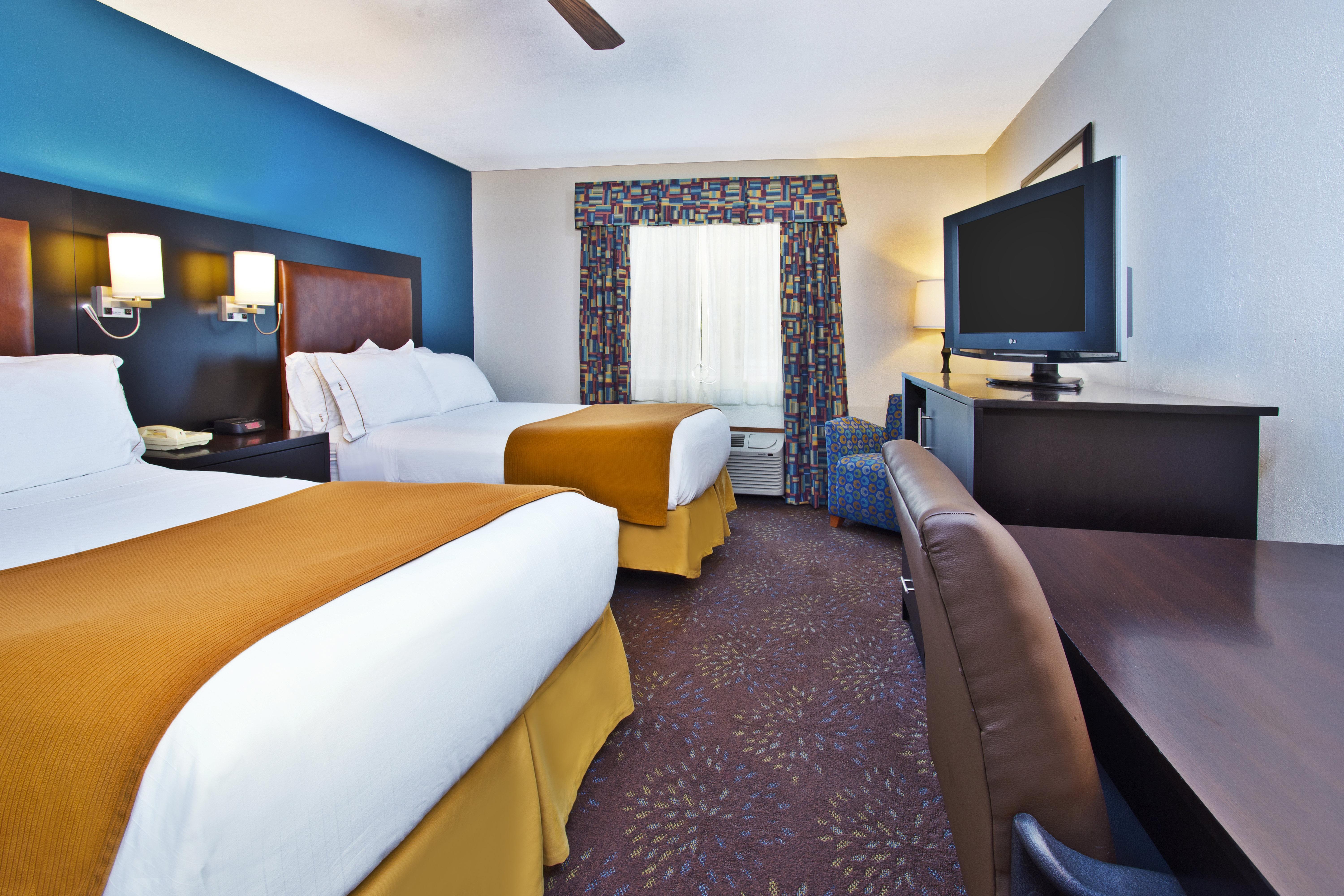 Holiday Inn Express Mackinaw City By Ihg מראה חיצוני תמונה