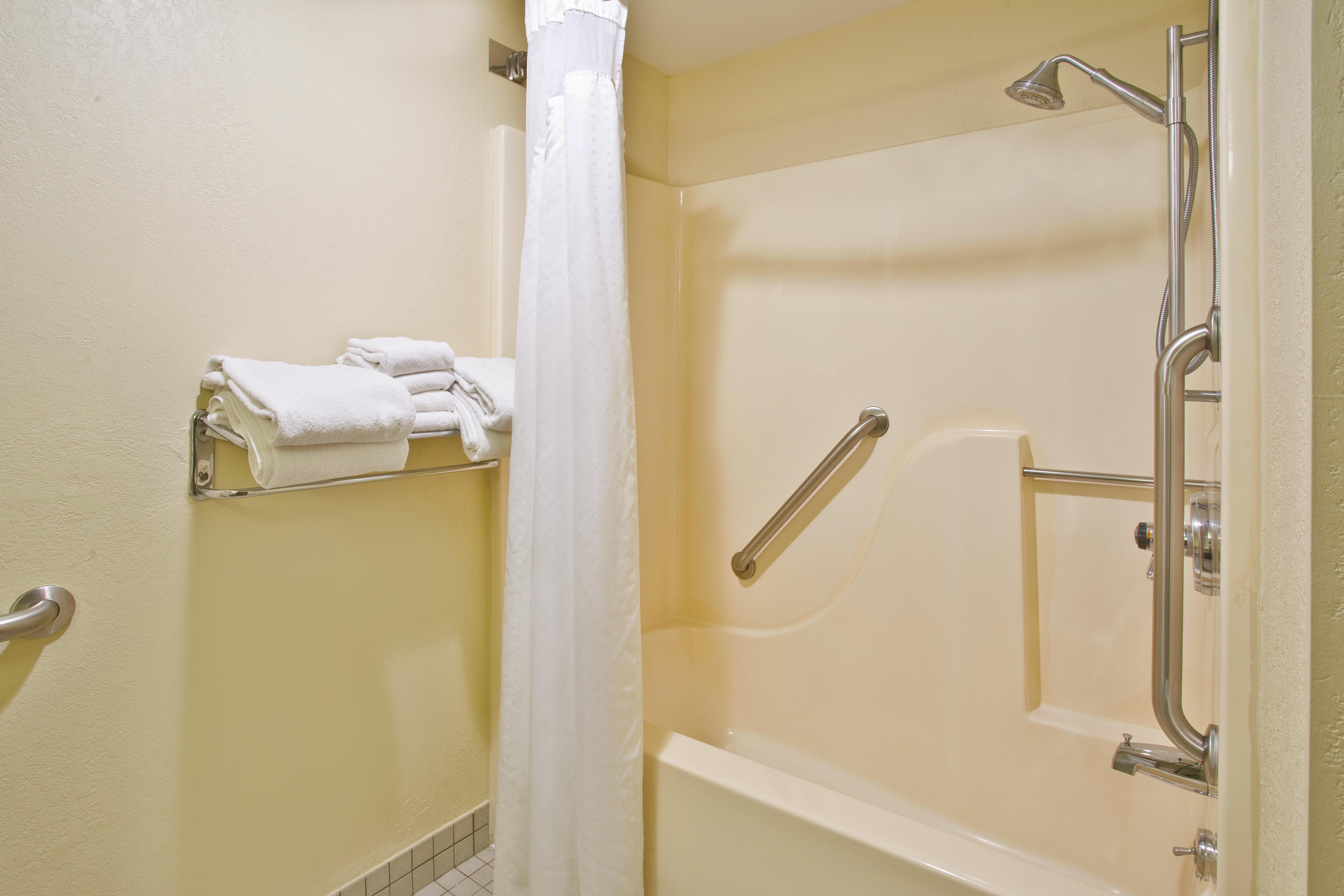 Holiday Inn Express Mackinaw City By Ihg מראה חיצוני תמונה