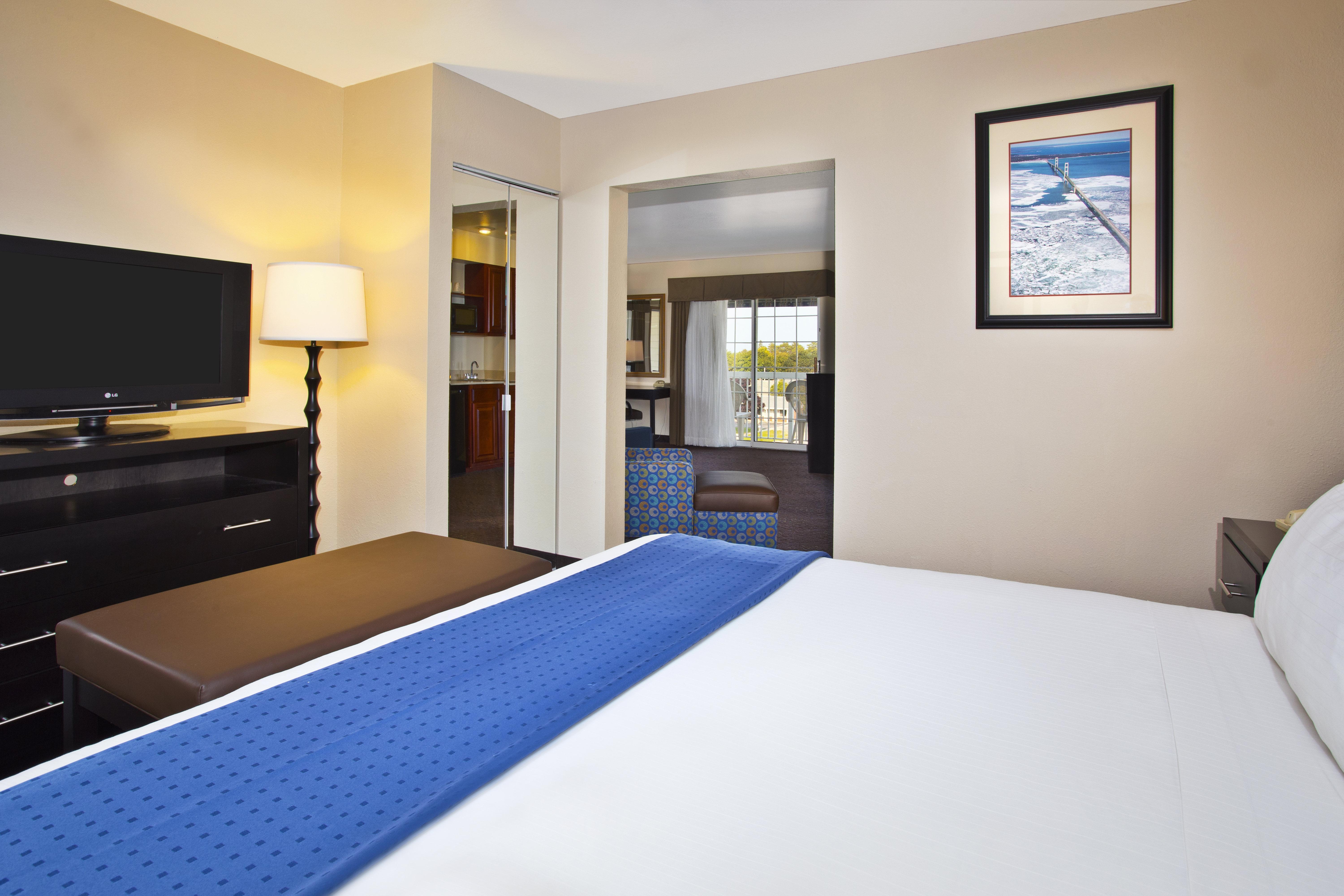 Holiday Inn Express Mackinaw City By Ihg מראה חיצוני תמונה