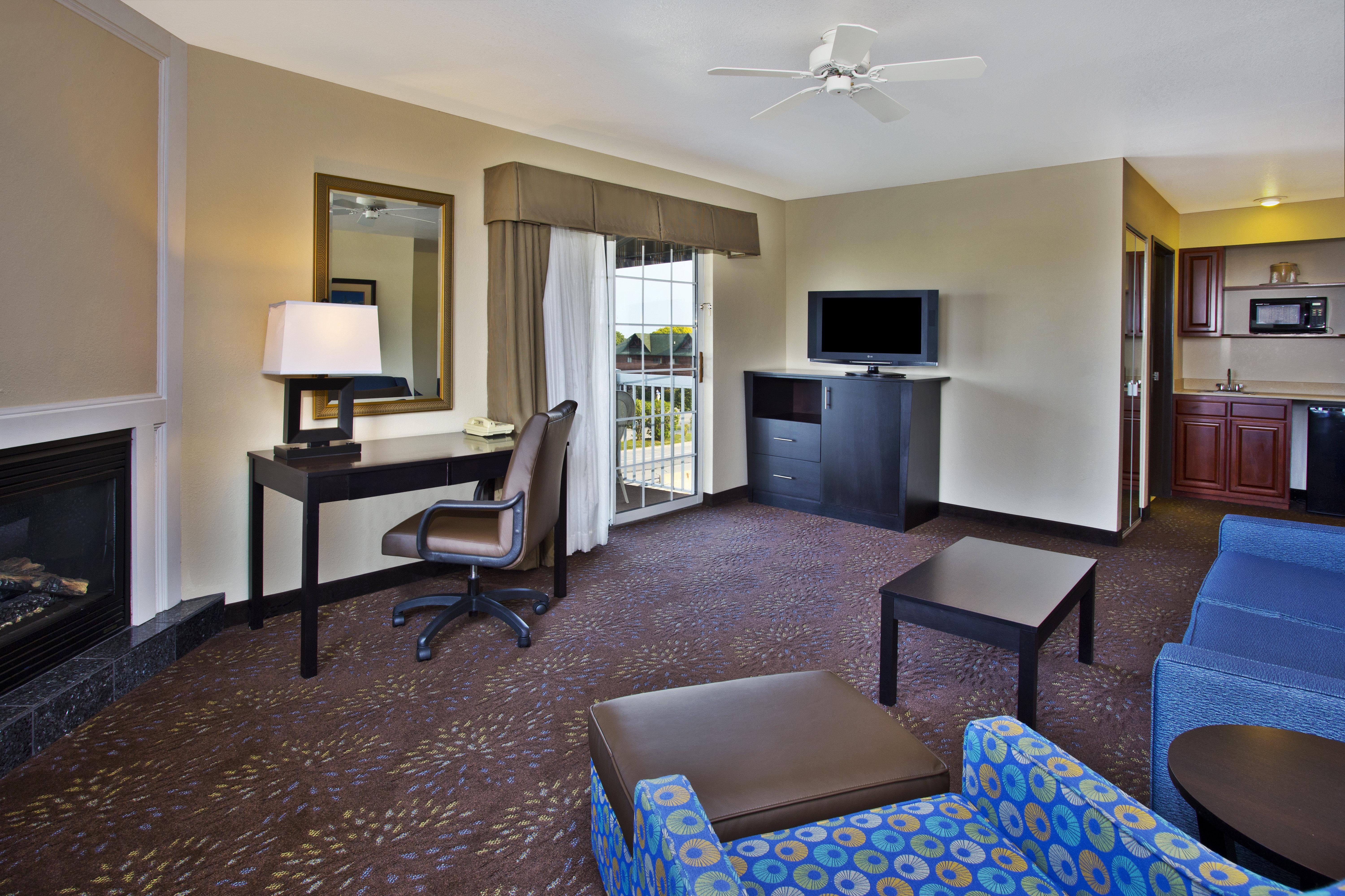 Holiday Inn Express Mackinaw City By Ihg מראה חיצוני תמונה