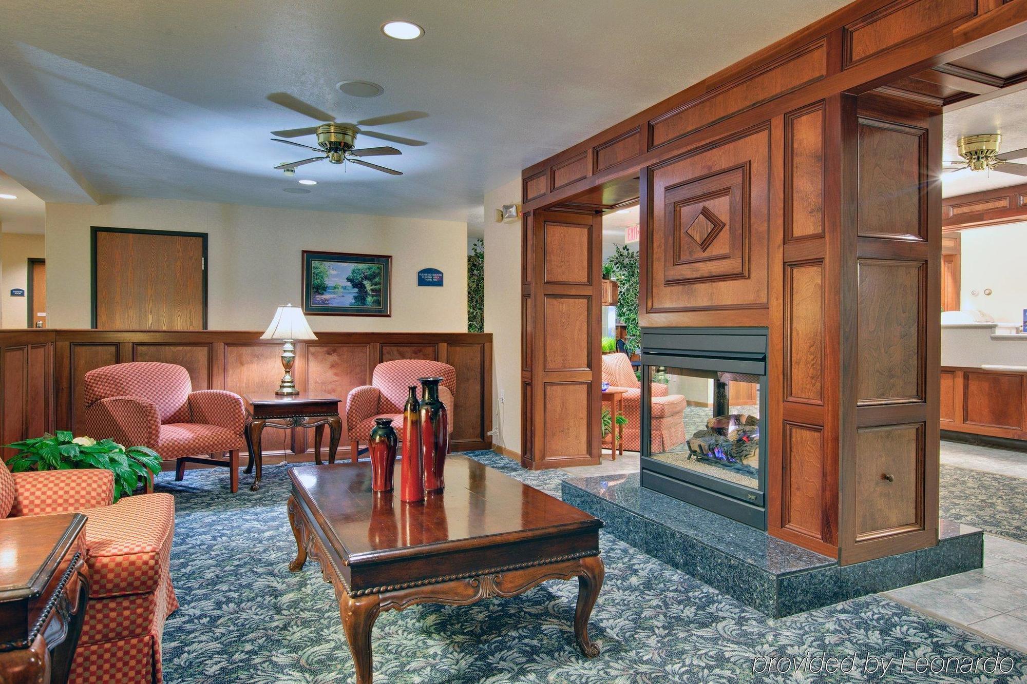 Holiday Inn Express Mackinaw City By Ihg מראה חיצוני תמונה